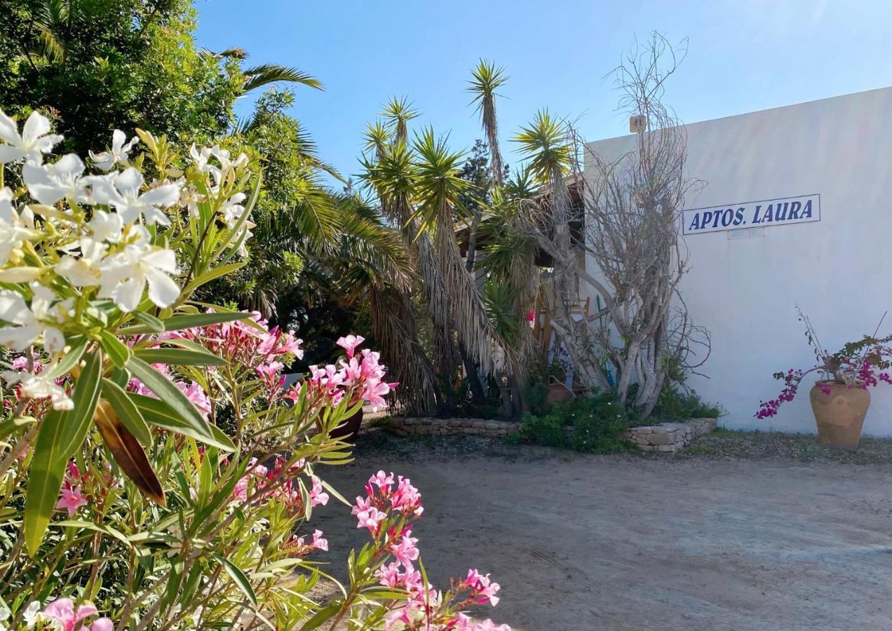 Apartamentos Laura Playa De Migjorn Zewnętrze zdjęcie